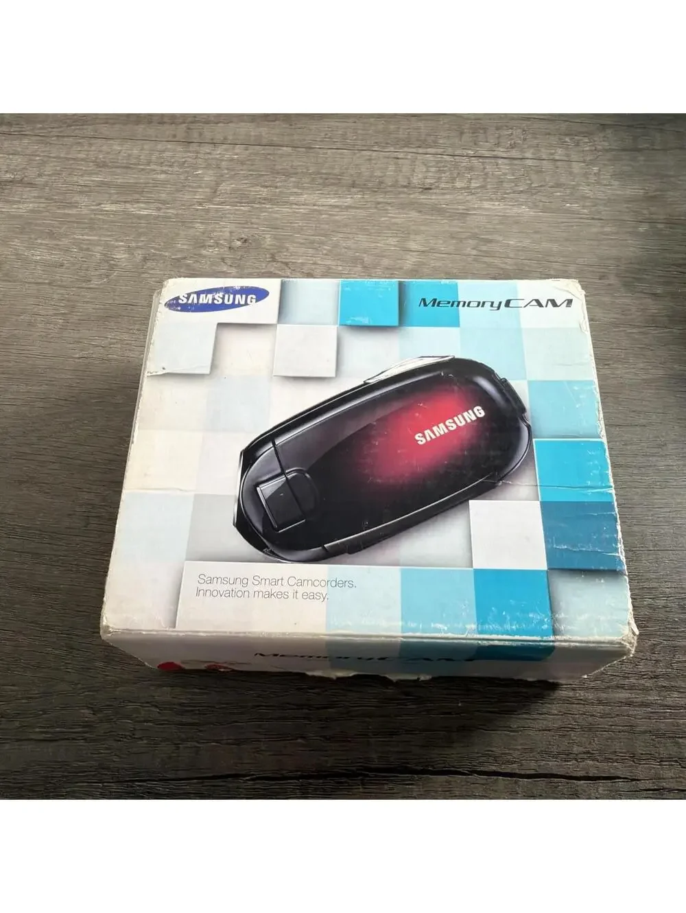 Samsung Memory Cam SMX-C20RN NTSC Digital Camcorder w/Accessories Tested Working